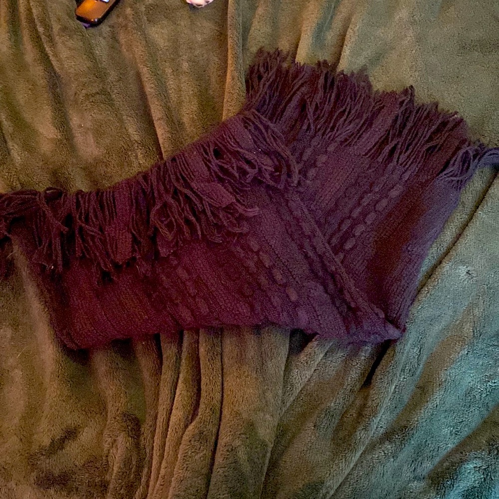Black cowl/scarf